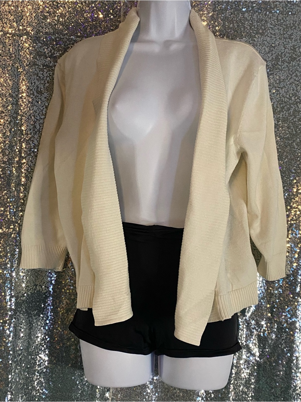 89th & Madison Creamy White Open-Front Cardigan